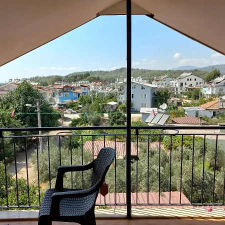 Alojamento de Acomodação e Pequeno-almoço Sunshine Guest House With Terrace